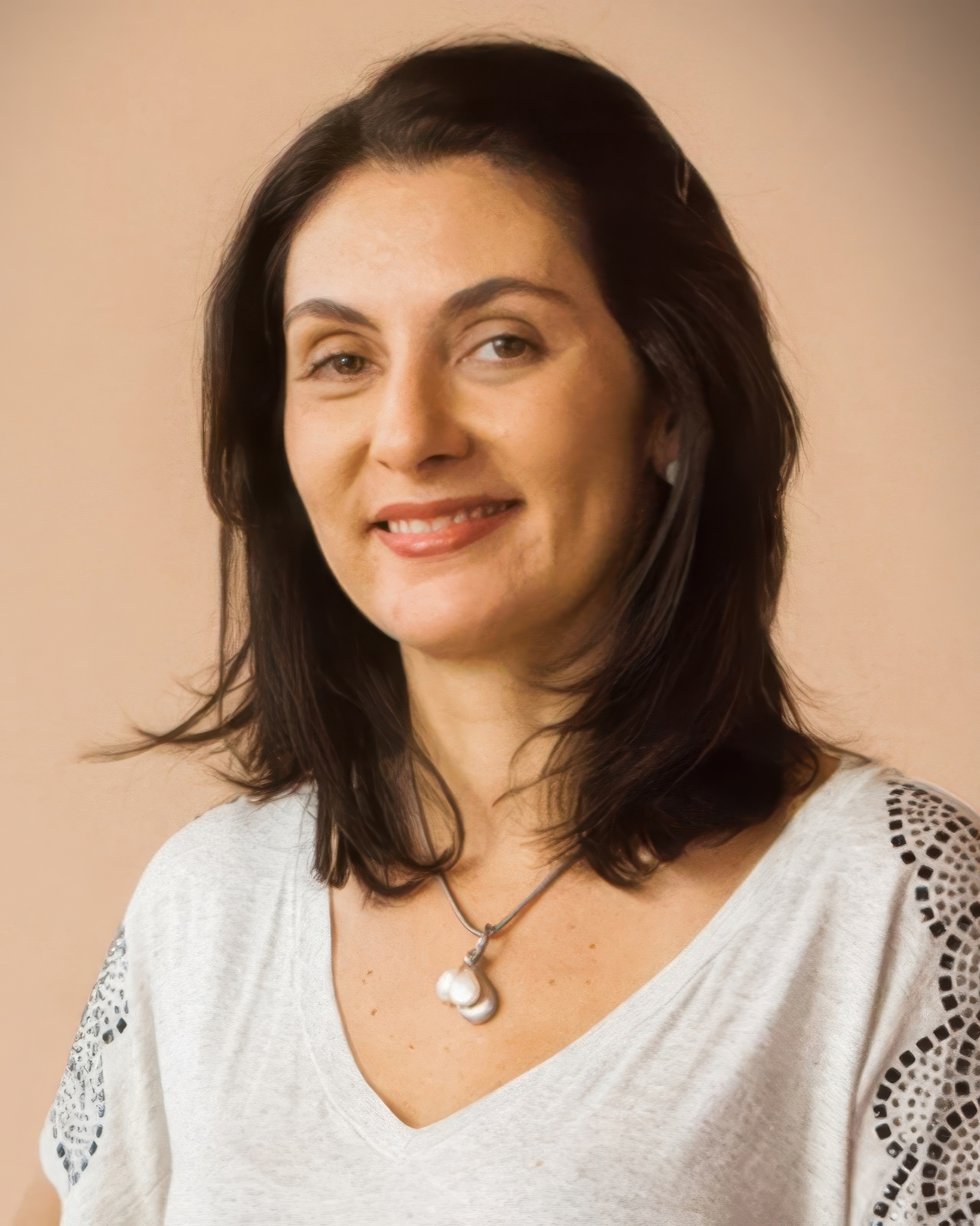 Retrato profissional de Graciela Pozzobon